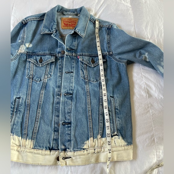 Levi’s Bleached Denim Trucker Jacket Unisex M - Picture 12 of 12